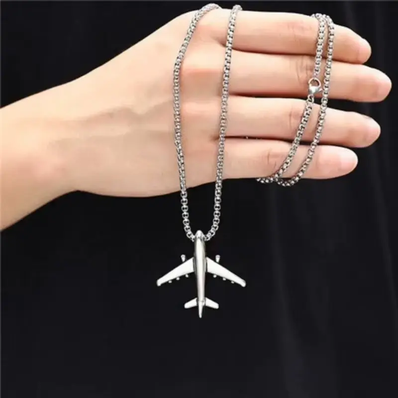 Collar Avion 6.webp