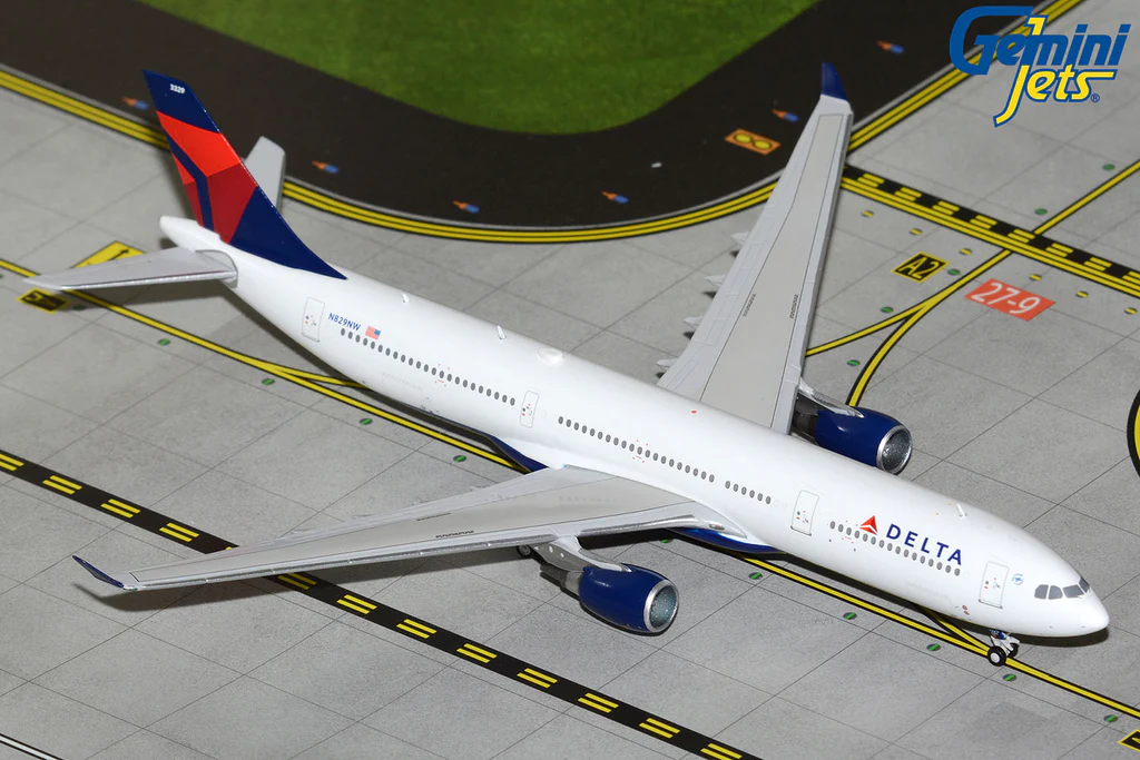 [GJDAL2106] Delta Air Lines Airbus A330-300 Model 1:400