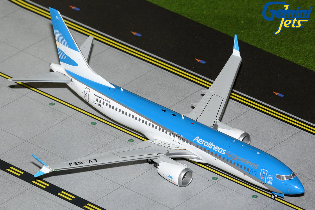 [G2ARF1397] Aerolíneas Argentinas Boeing B737 MAX 8 - Model 1:200