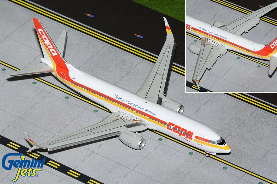 [G2CMP1211F] Copa Airlines Boeing 737-800 "Retro"  (Flaps Down) Model 1:200
